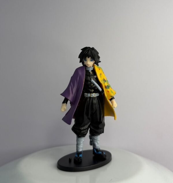giyu tomioka action figure – 15cm